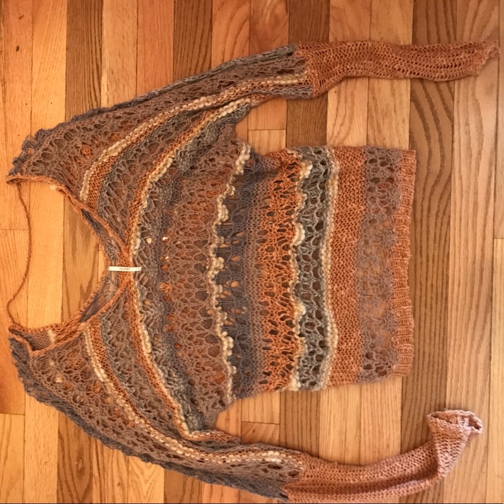 Free people sweater size small